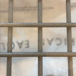 Meet your Posher, Edwin